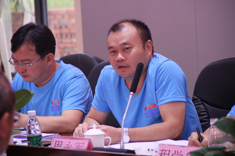 弘揚工匠精神，傳承文化技藝——路面分公司舉行“拜師學藝”活動