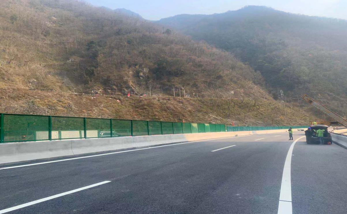 提前竣工！雅西高速姚河壩災后恢復重建工程順利交工驗收